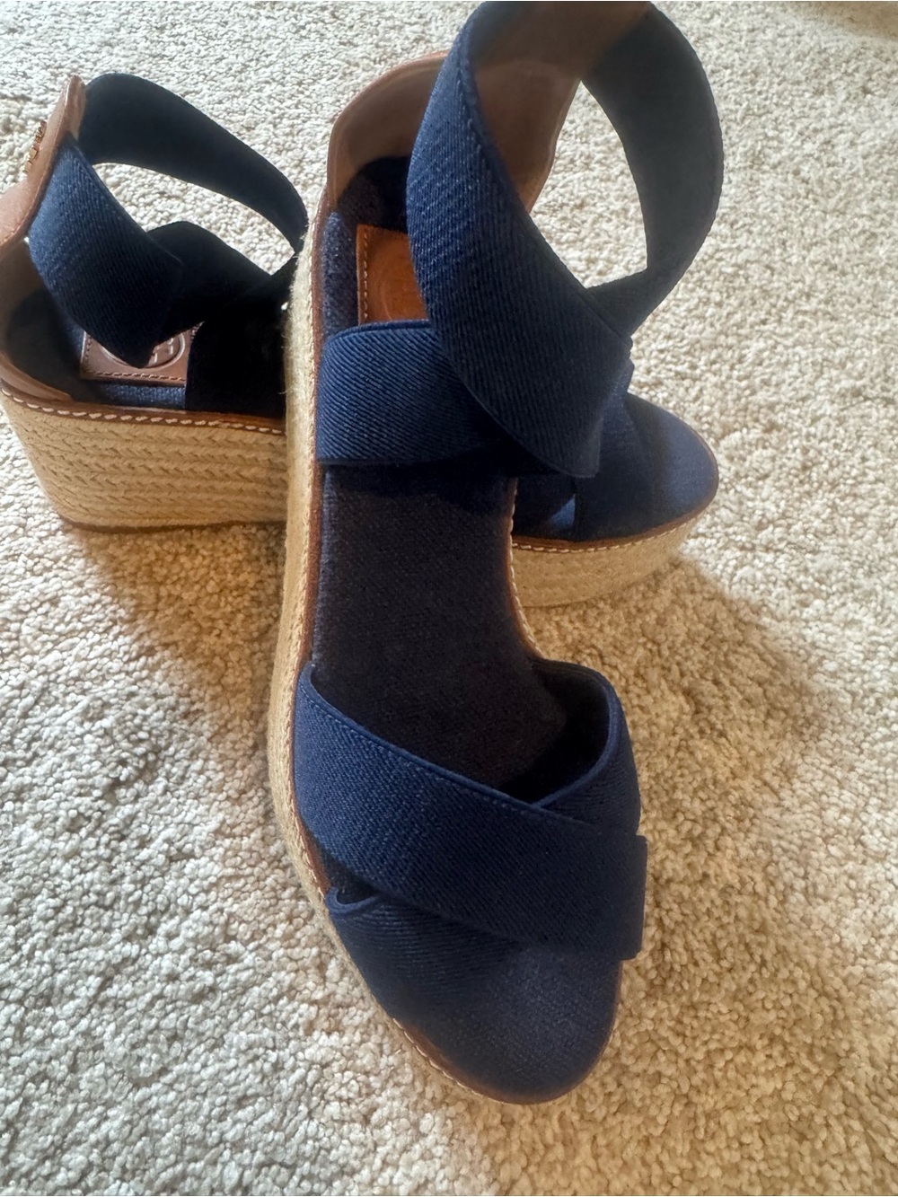 Like NEW Tory Burch Navy Crisscross Espadrille Wedge Sandals Size 8